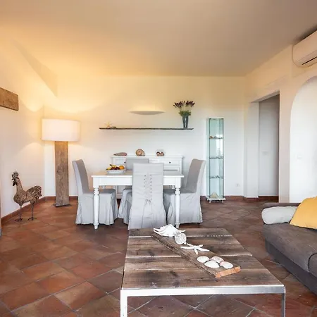 Le Del Golfo - Your House In Sardinia