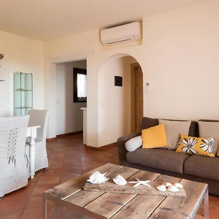 Le Del Golfo - Your House In Sardinia 別荘 ゴルフォ・アランチ